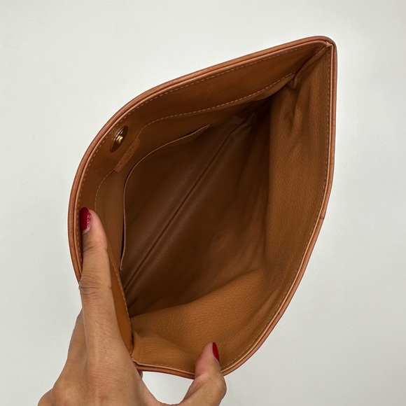 Authentic Vintage Celine Macadam Triomphe Leather Clutch Bag - Picture 15 of 17